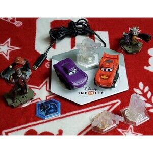 Disney Infinity Portal Base Xbox 360 #INF-8032385 Holly Shiftwell #95 & Friends.